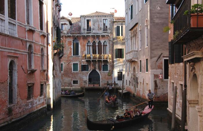 VENISE